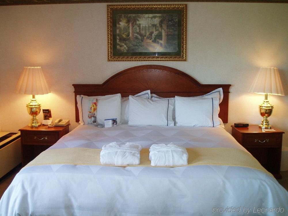 Готель Wyndham Garden Schaumburg Chicago Northwest Номер фото